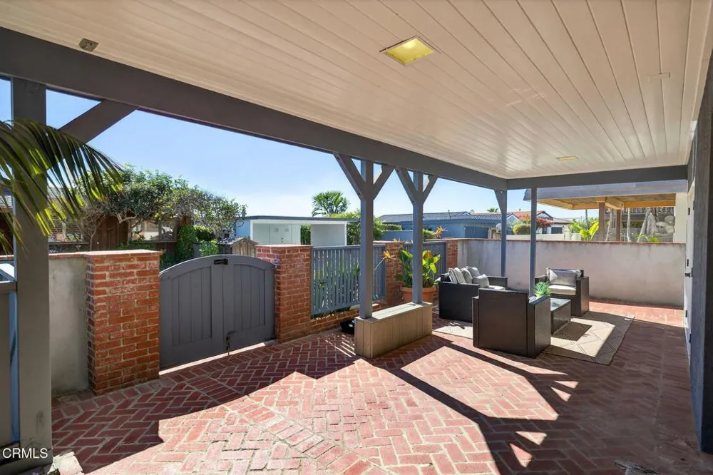 4229 Faria Beach Road Ventura, CA 93001