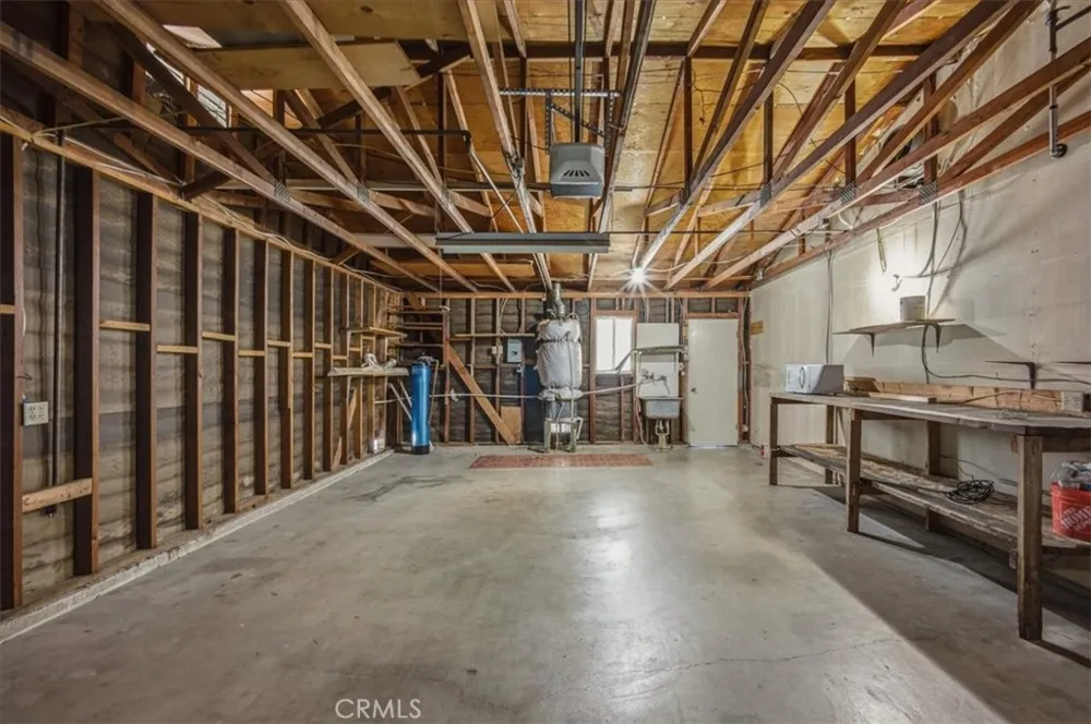 26124 New Chicago Hemet, CA 92544
