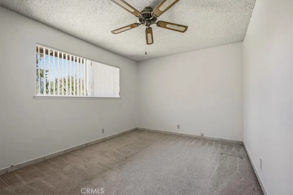 26124 New Chicago Hemet, CA 92544