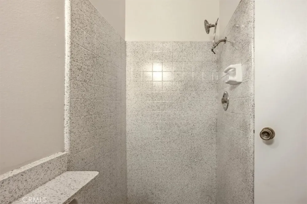 26124 New Chicago Hemet, CA 92544