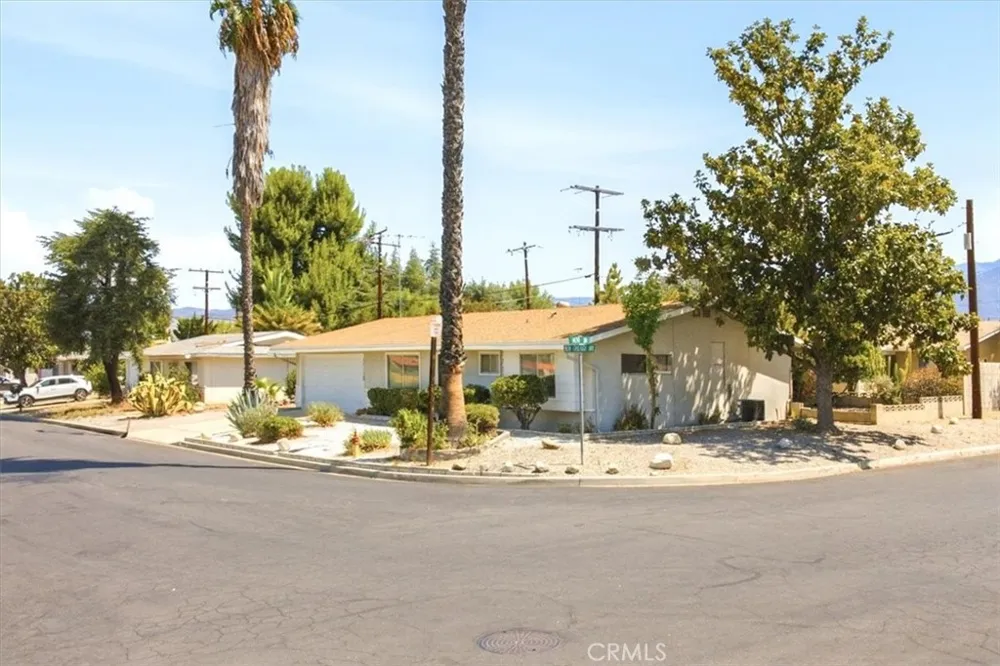 26124 New Chicago Hemet, CA 92544
