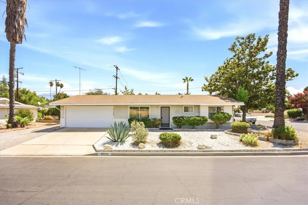 26124 New Chicago Hemet, CA 92544