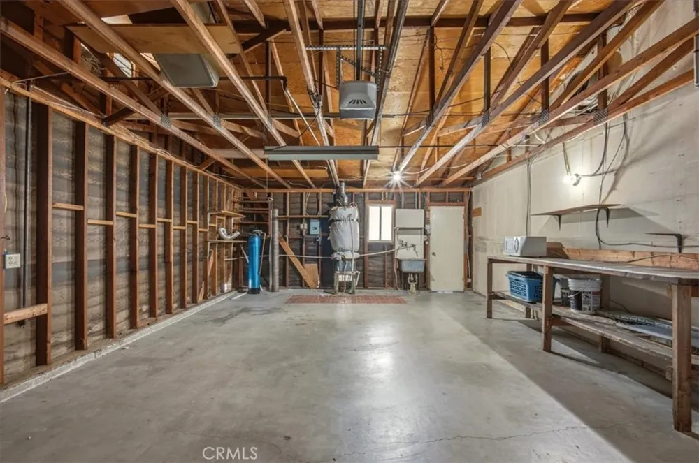 26124 New Chicago Hemet, CA 92544