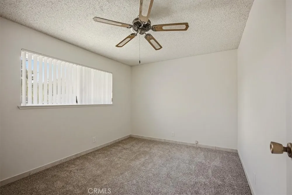 26124 New Chicago Hemet, CA 92544