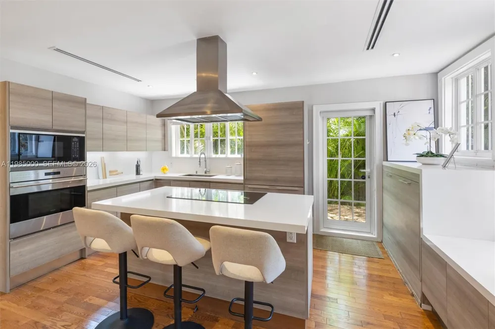 1147 Sorolla Ave Coral Gables, FL 33134