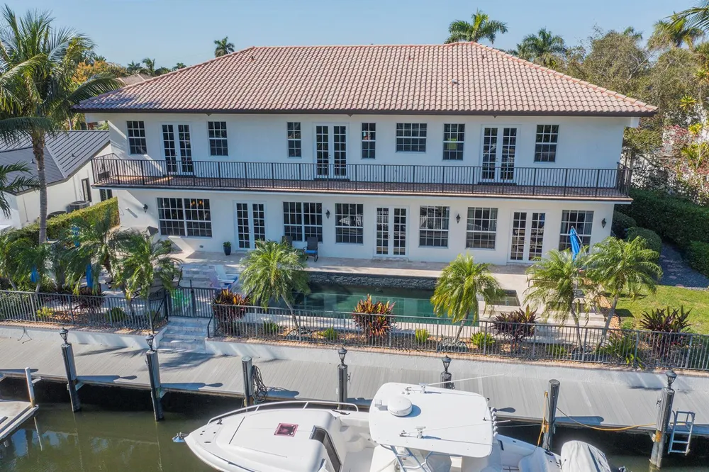 4040 NE 25th Avenue Lighthouse Point, FL 33064