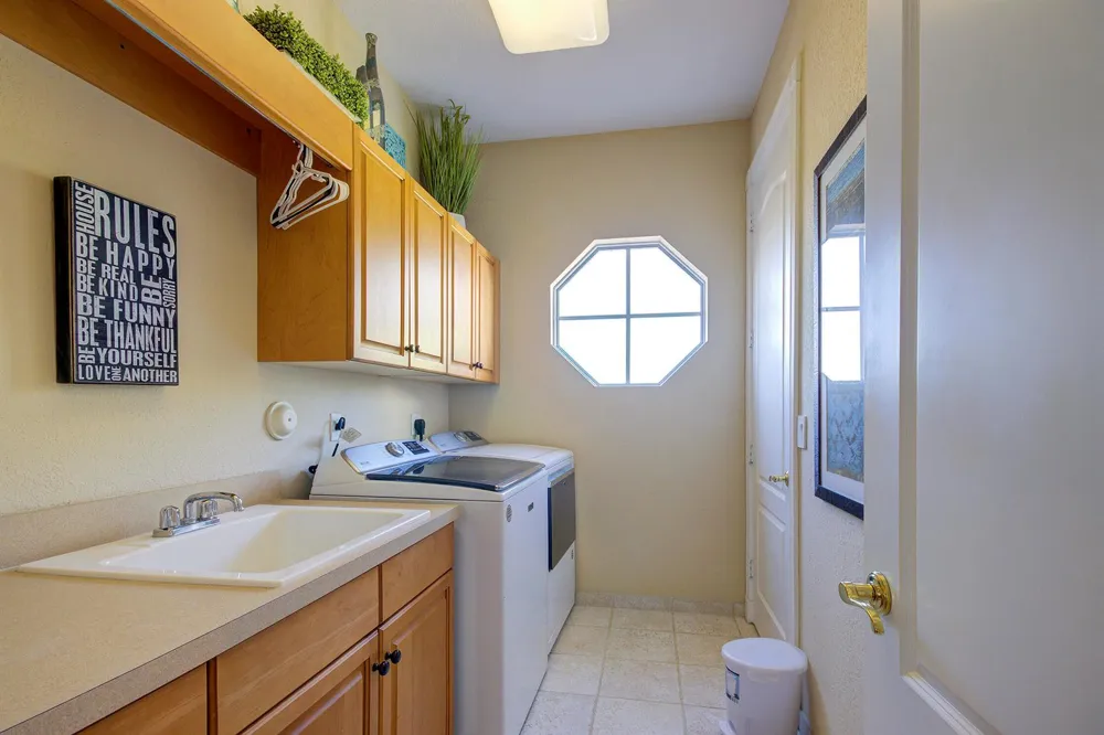 4040 NE 25th Avenue Lighthouse Point, FL 33064