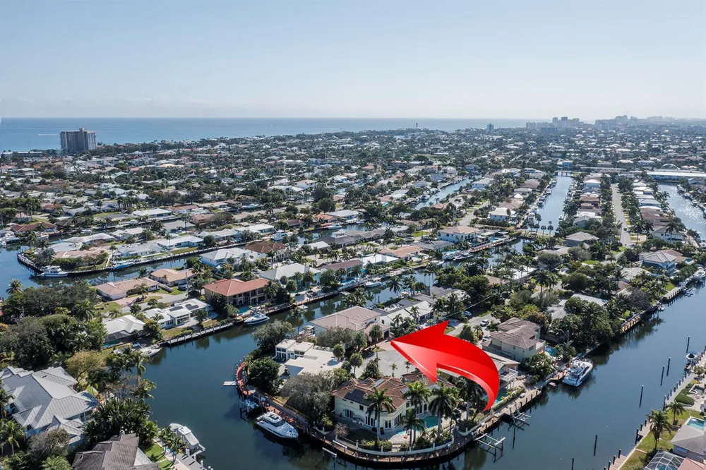 4040 NE 25th Avenue Lighthouse Point, FL 33064