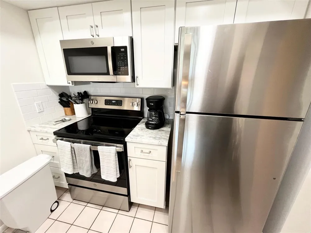 40 NE PLANTATION ROAD #410 Hutchinson Island, FL 34996