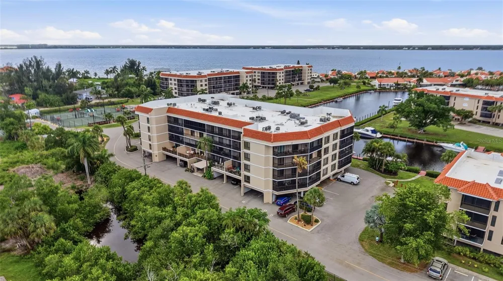 25188 MARION AVE #D307 Punta Gorda, FL 33950