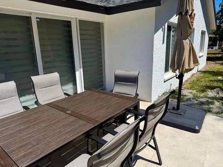 4760 CAMPHOR AVENUE Sarasota, FL 34231