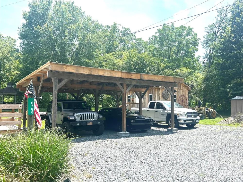 10755 NC 209 Highway Hot Springs, NC 28743