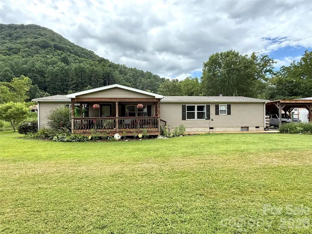 10755 NC 209 Highway Hot Springs, NC 28743