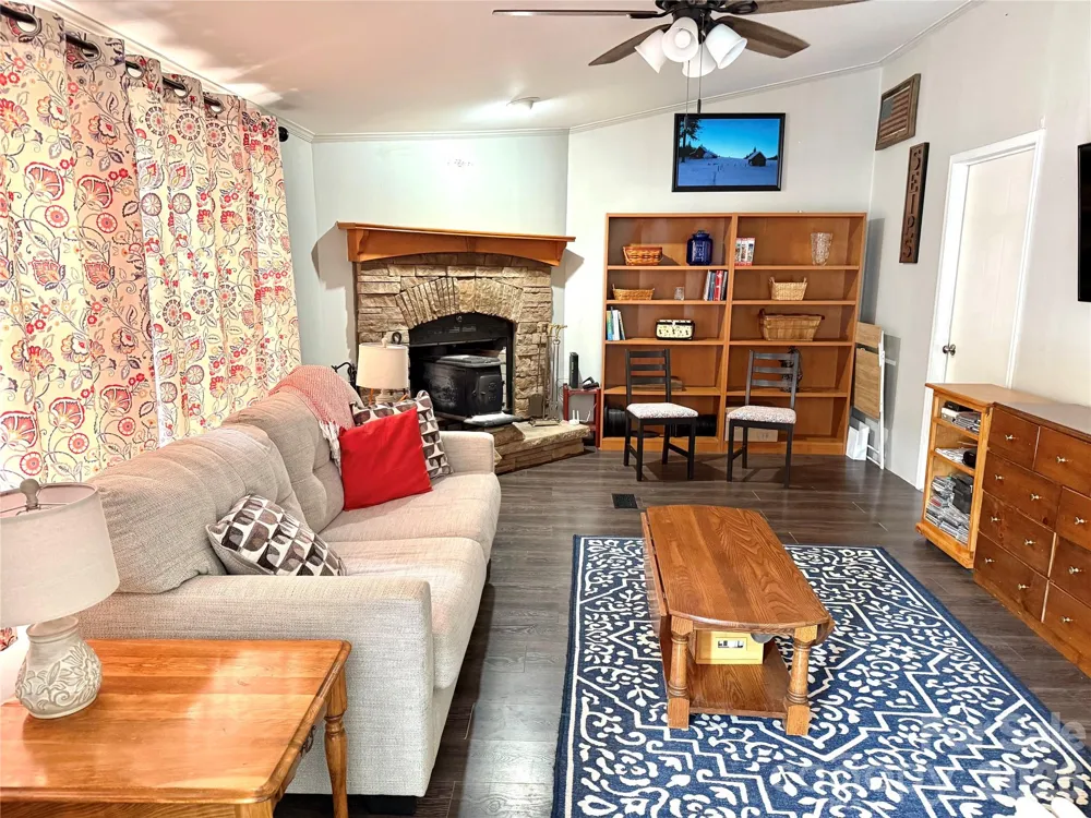 10755 NC 209 Highway Hot Springs, NC 28743