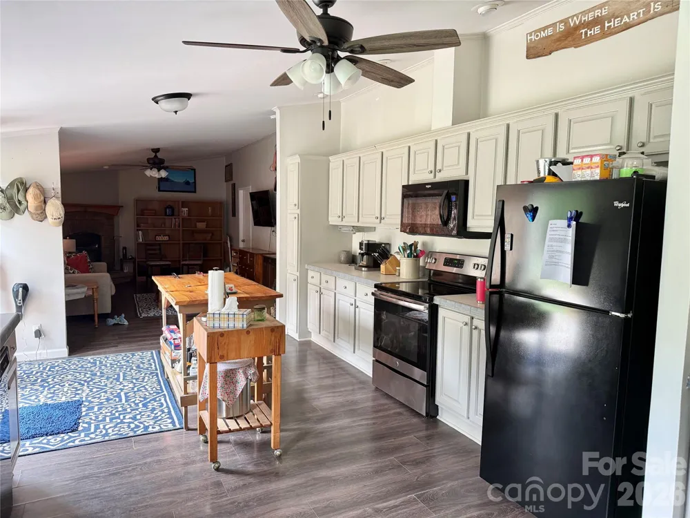 10755 NC 209 Highway Hot Springs, NC 28743