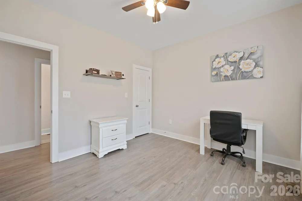 1544 Farmington Hills Drive Conover, NC 28613