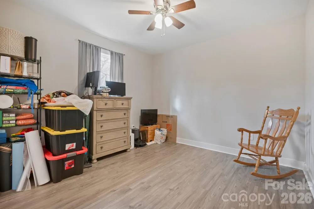 1544 Farmington Hills Drive Conover, NC 28613
