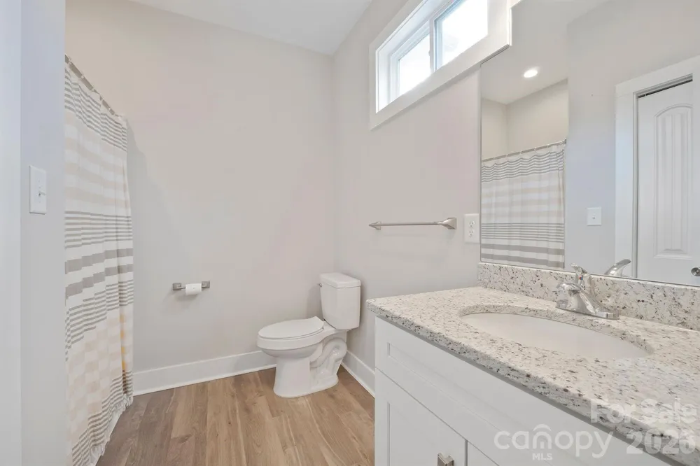 1544 Farmington Hills Drive Conover, NC 28613