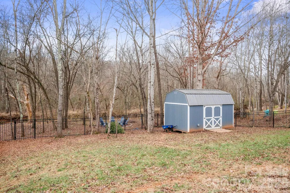 1544 Farmington Hills Drive Conover, NC 28613