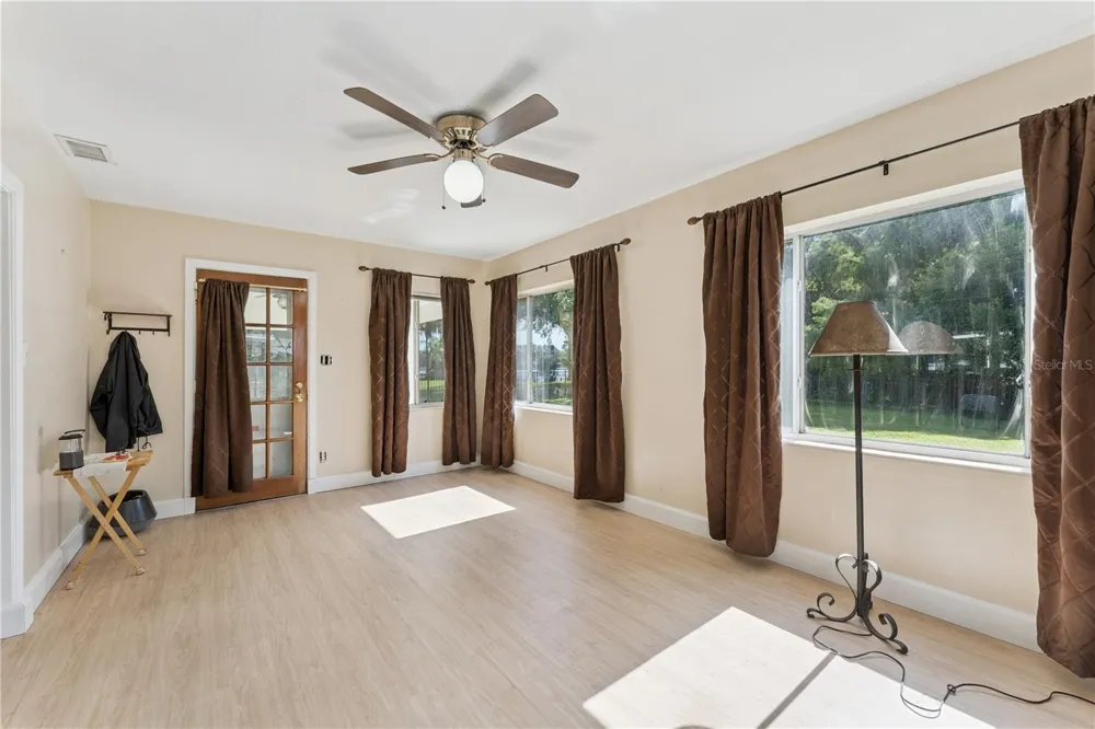 1003 LAKE BELL DRIVE Winter Park, FL 32789