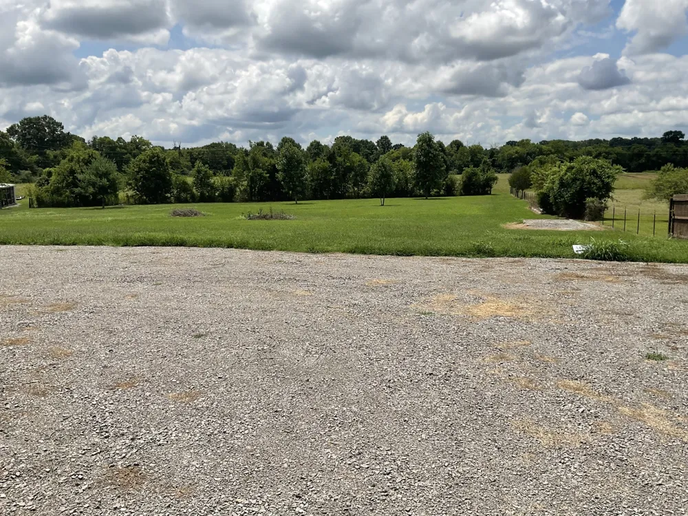 1227 Hazelwood Rd Columbia, TN 38401