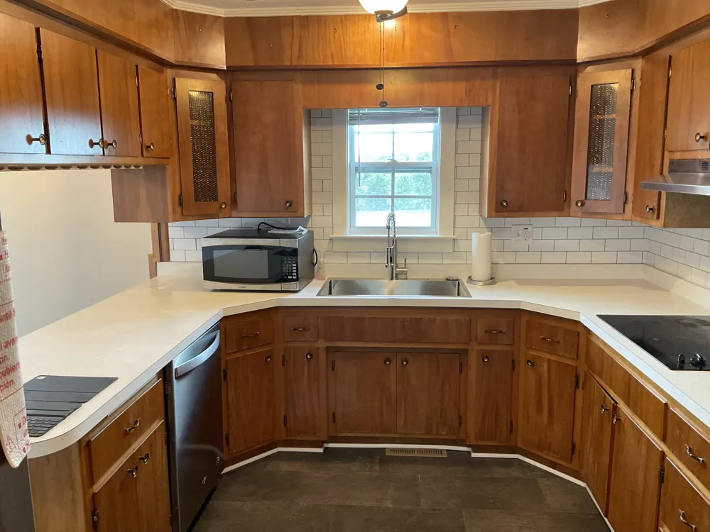 1227 Hazelwood Rd Columbia, TN 38401