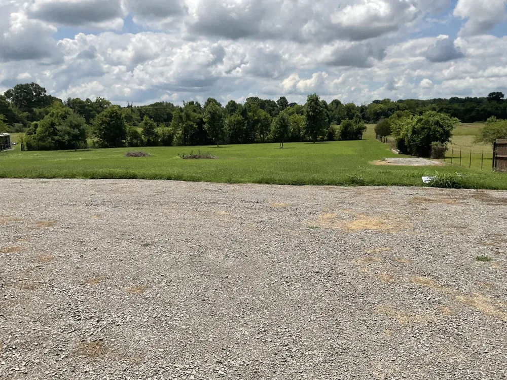 1227 Hazelwood Rd Columbia, TN 38401