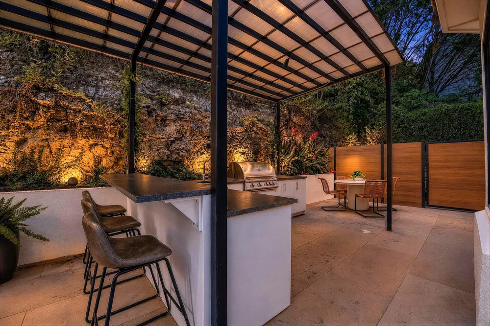 6103 Twin Ledge Drive Austin, TX 78731