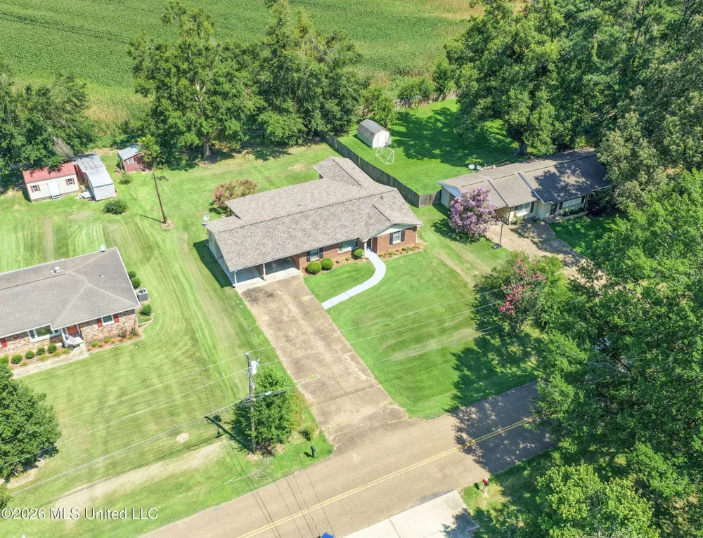 256 Pollard Street Batesville, MS 38606