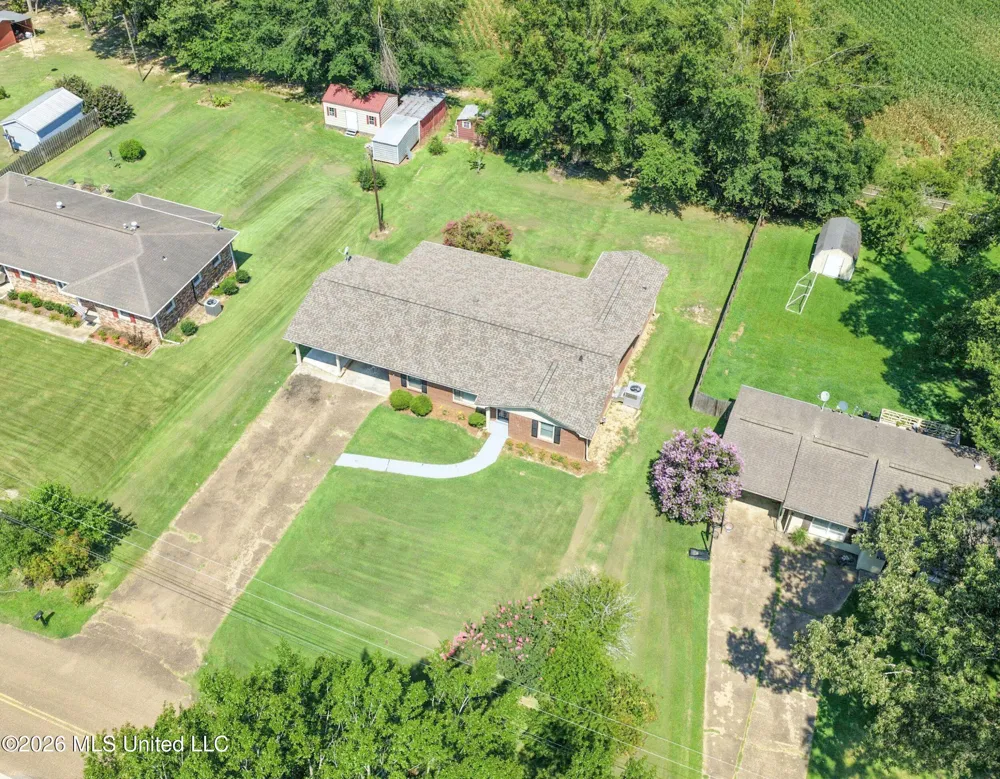 256 Pollard Street Batesville, MS 38606