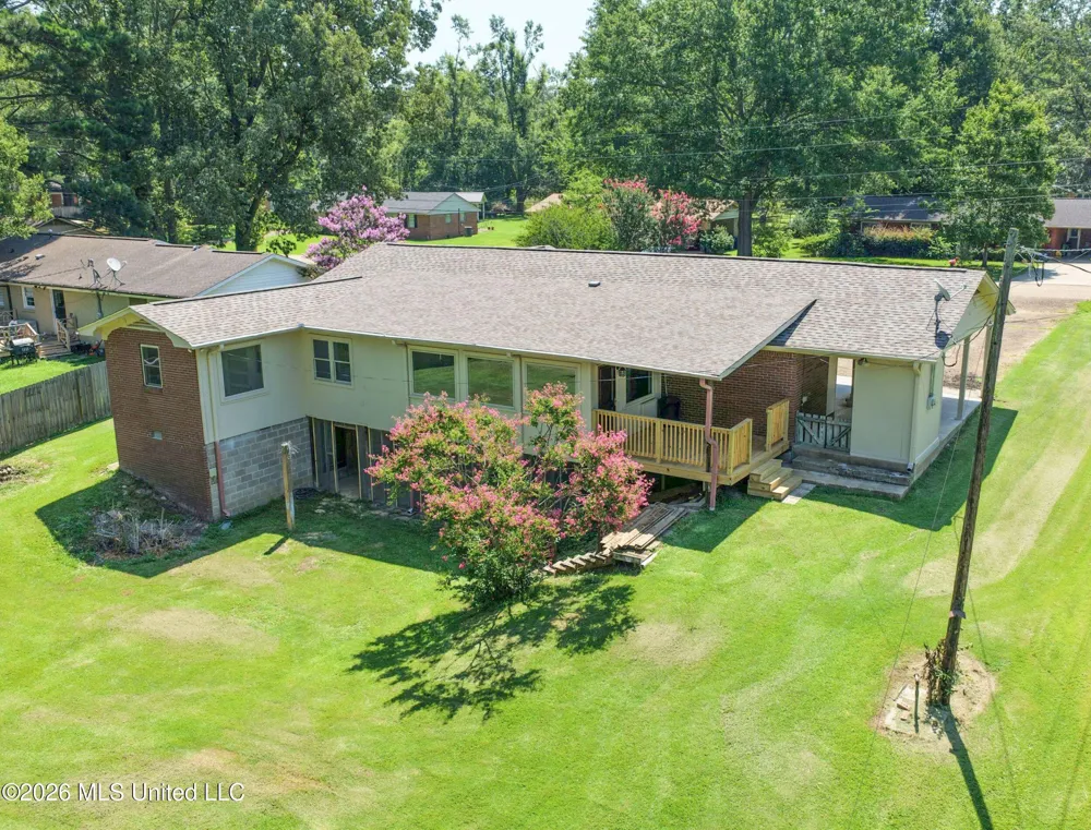 256 Pollard Street Batesville, MS 38606