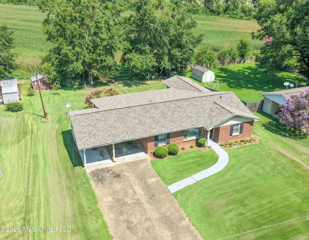 256 Pollard Street Batesville, MS 38606