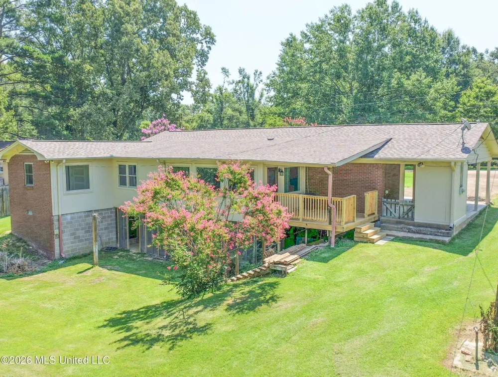 256 Pollard Street Batesville, MS 38606
