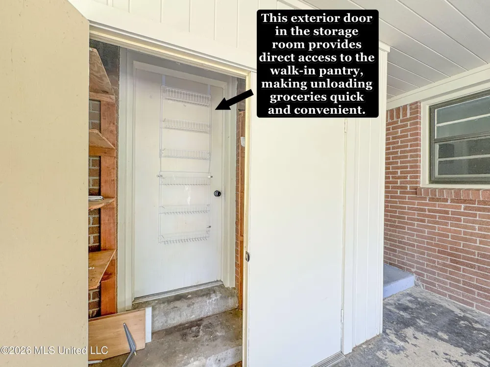 256 Pollard Street Batesville, MS 38606