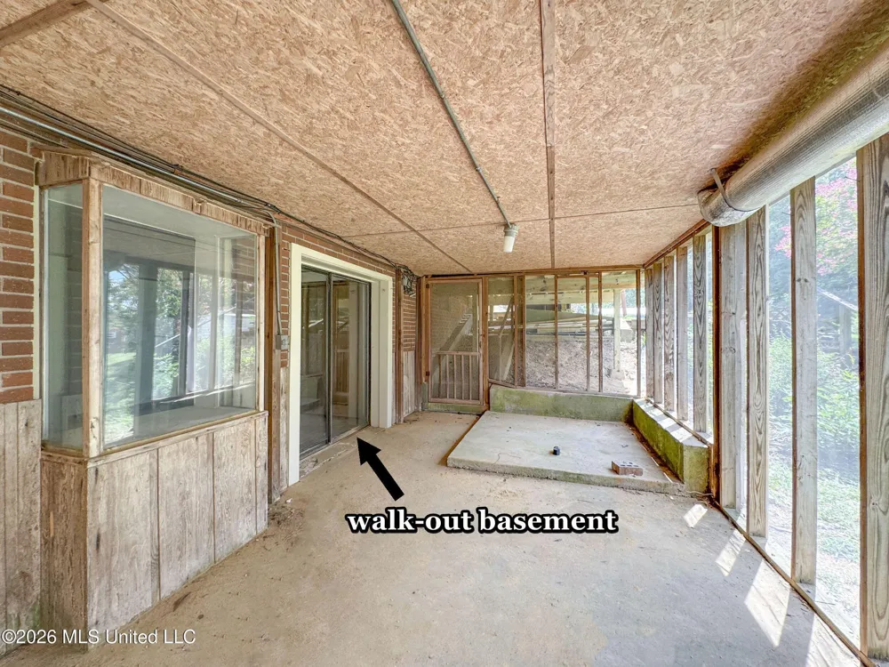 256 Pollard Street Batesville, MS 38606
