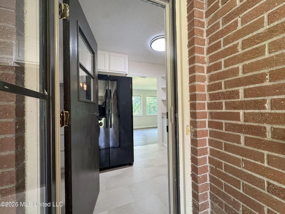 256 Pollard Street Batesville, MS 38606