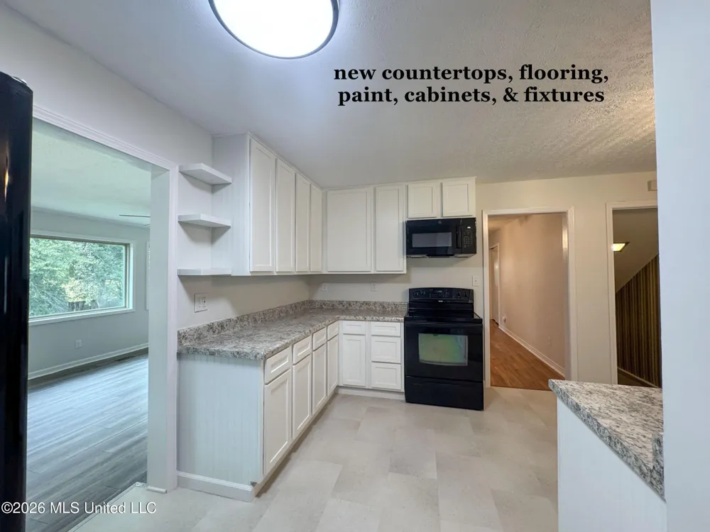 256 Pollard Street Batesville, MS 38606