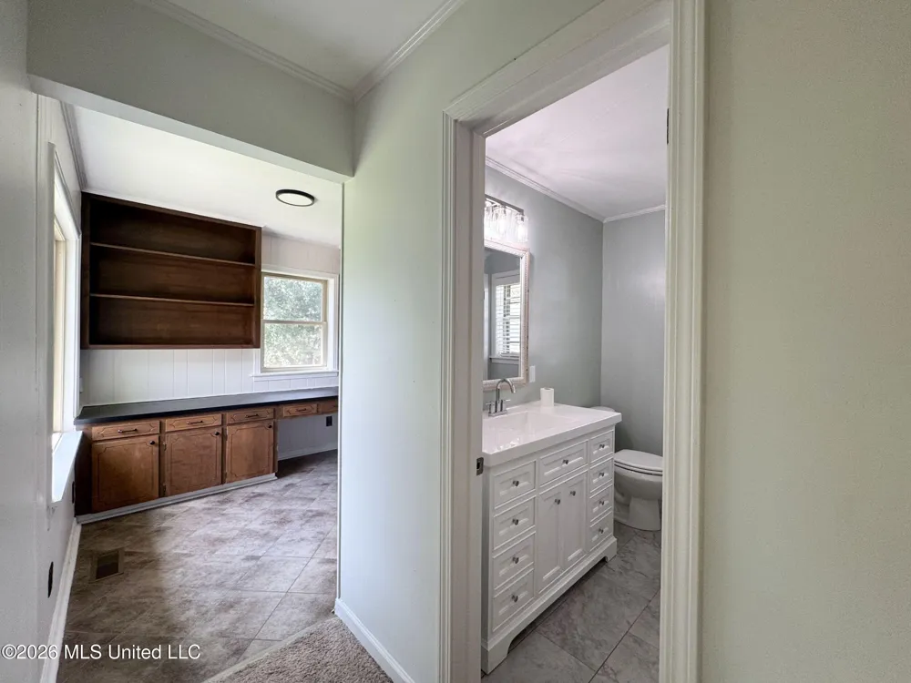 256 Pollard Street Batesville, MS 38606
