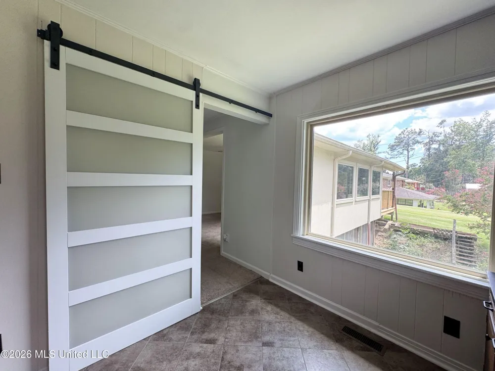 256 Pollard Street Batesville, MS 38606