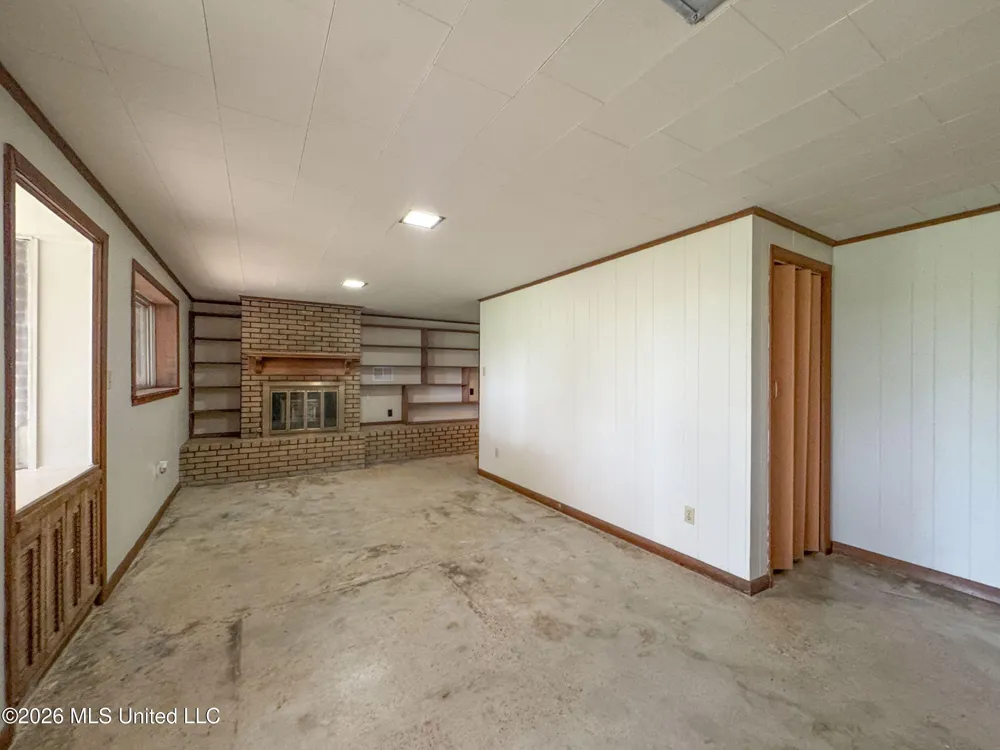 256 Pollard Street Batesville, MS 38606