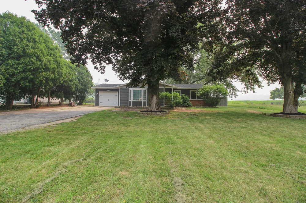 10577 S Sprinkle Road Vicksburg, MI 49097