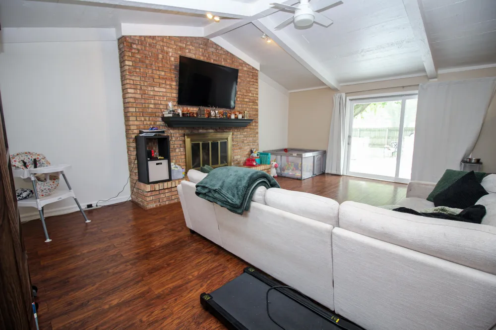 10577 S Sprinkle Road Vicksburg, MI 49097