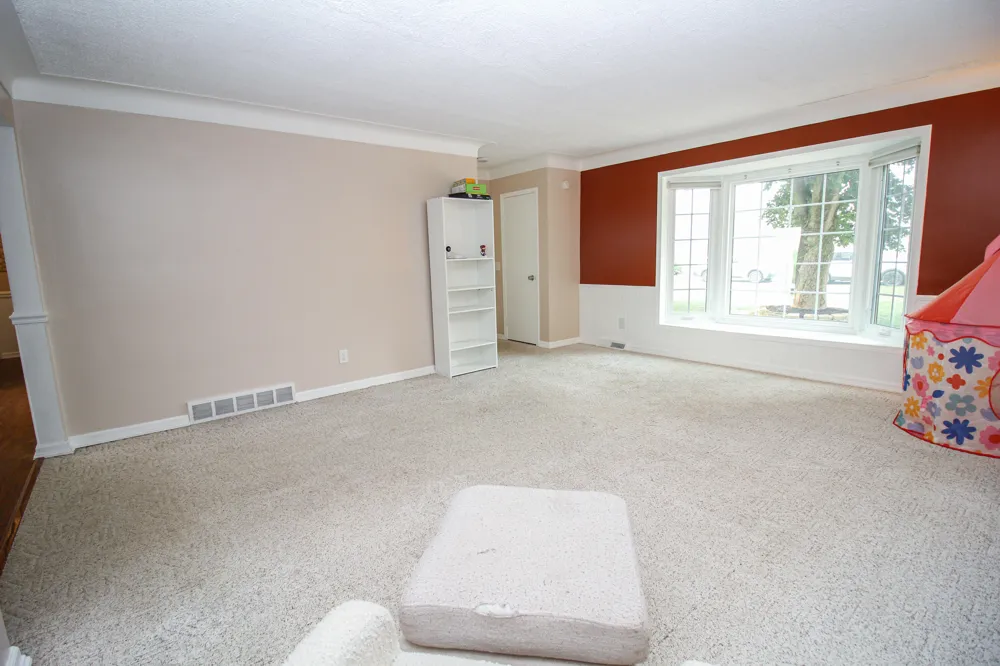 10577 S Sprinkle Road Vicksburg, MI 49097