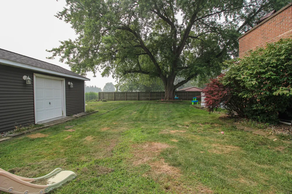 10577 S Sprinkle Road Vicksburg, MI 49097