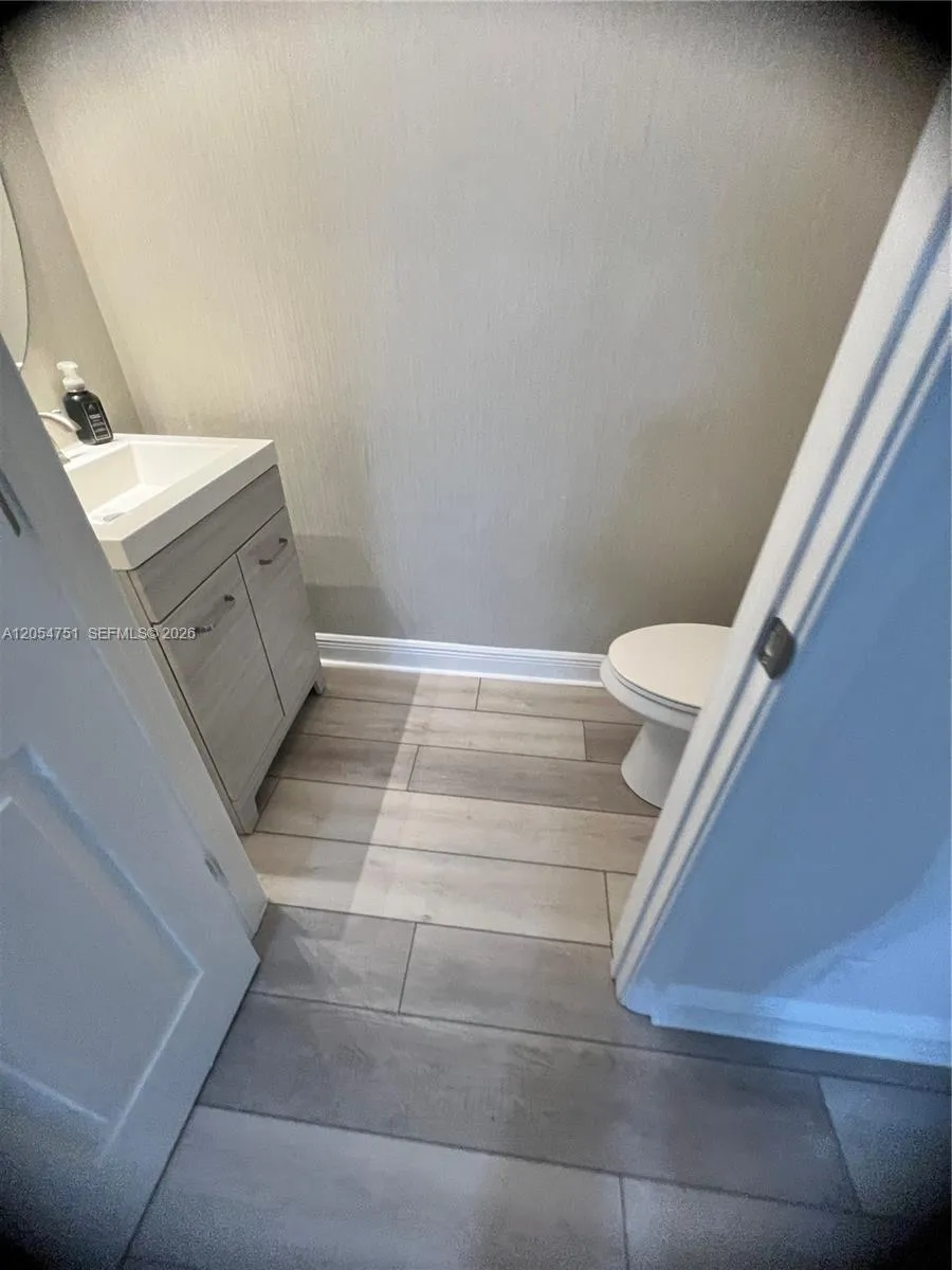 6010 Red Plum Ct #477 Tamarac, FL 33321