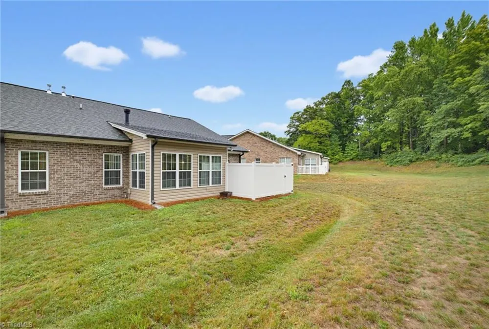 6509 Marion Gibson Way Oak Ridge, NC 27310
