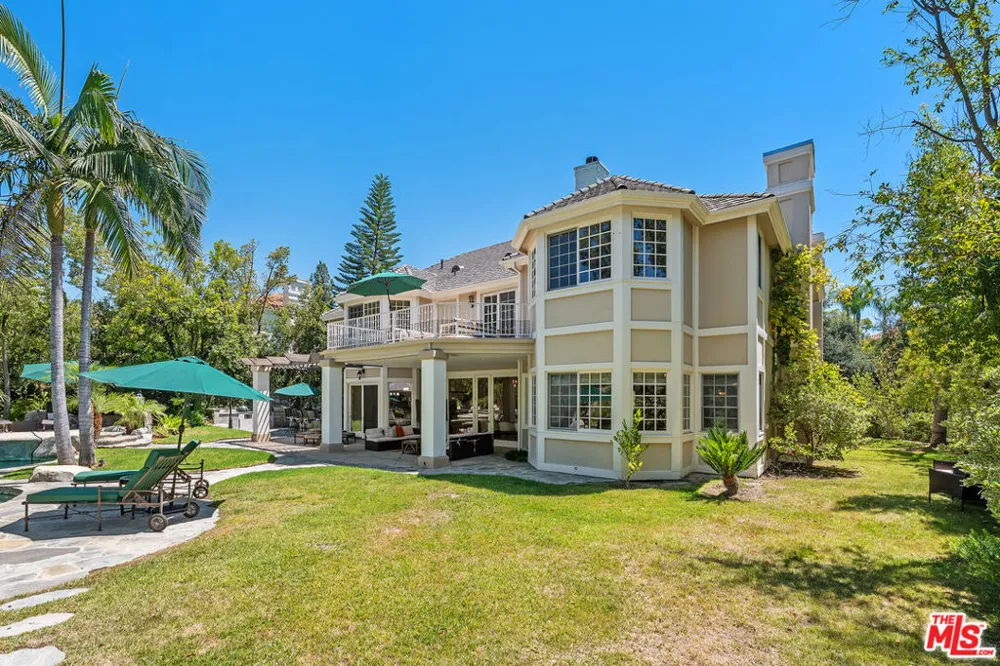 5405 Fremantle Lane Calabasas, CA 91302