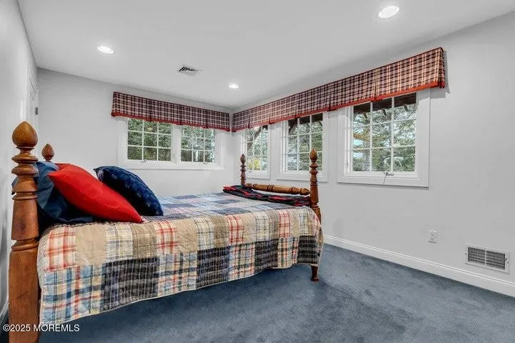 18 BELVIDERE RD Atlantic Highlands, NJ 07716