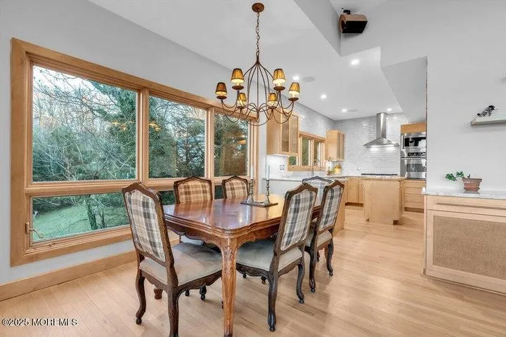 18 BELVIDERE RD Atlantic Highlands, NJ 07716
