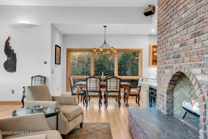 18 BELVIDERE RD Atlantic Highlands, NJ 07716